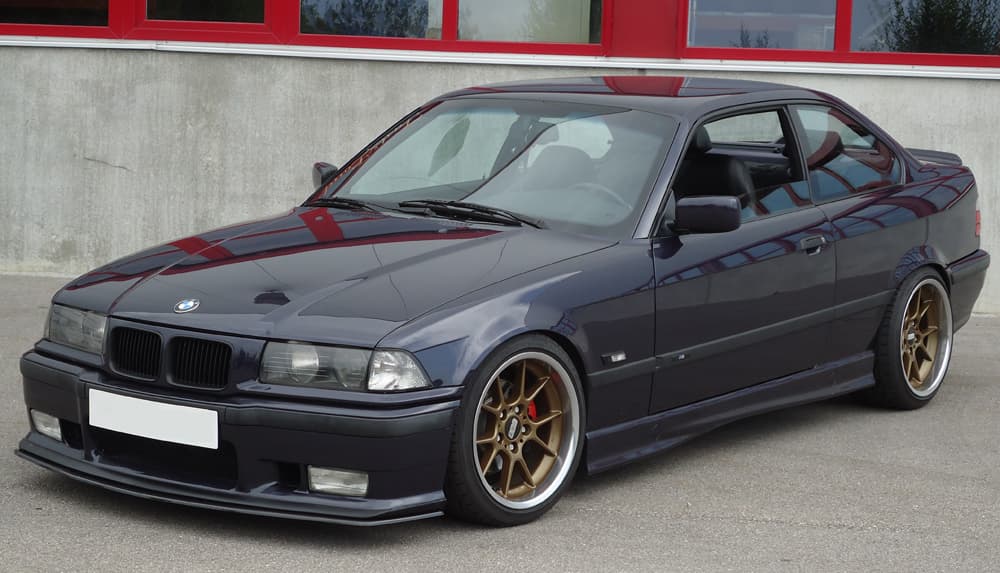 BMW E36 - CARBON SPOILERSCHWERT FRONT LIPPE – Bild 2