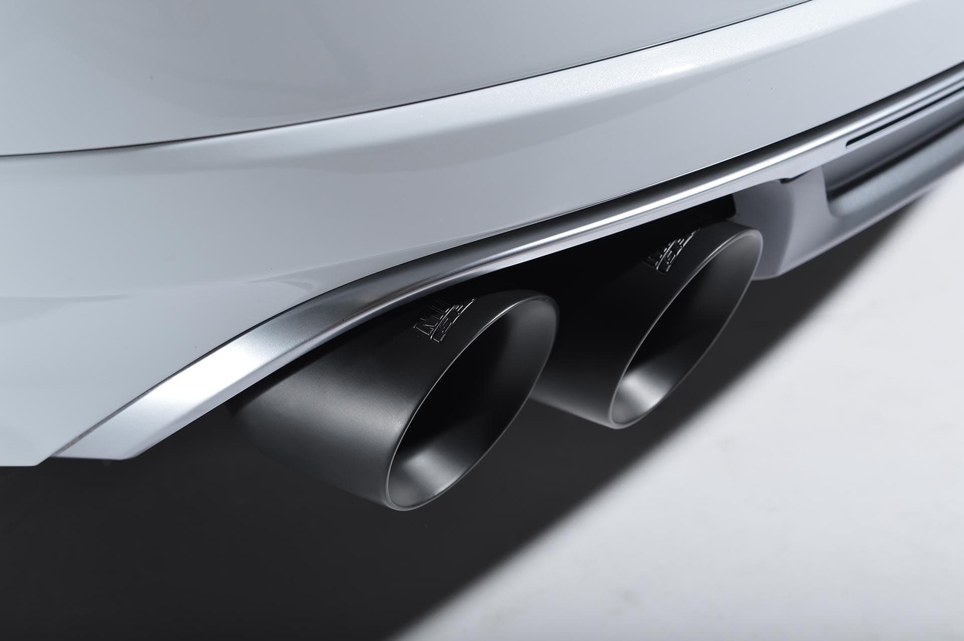 AUDI S8 - MILLTEK DUPLEX SPORTAUSPUFF ANLAGE AB KAT – Bild 2