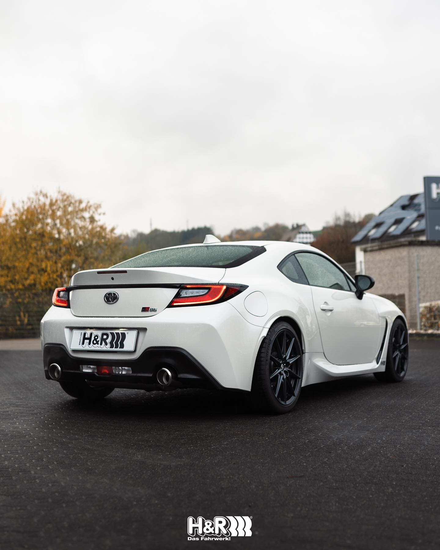 TOYOTA GR86 - H&R SPORTFEDERN (25|30) – Bild 3