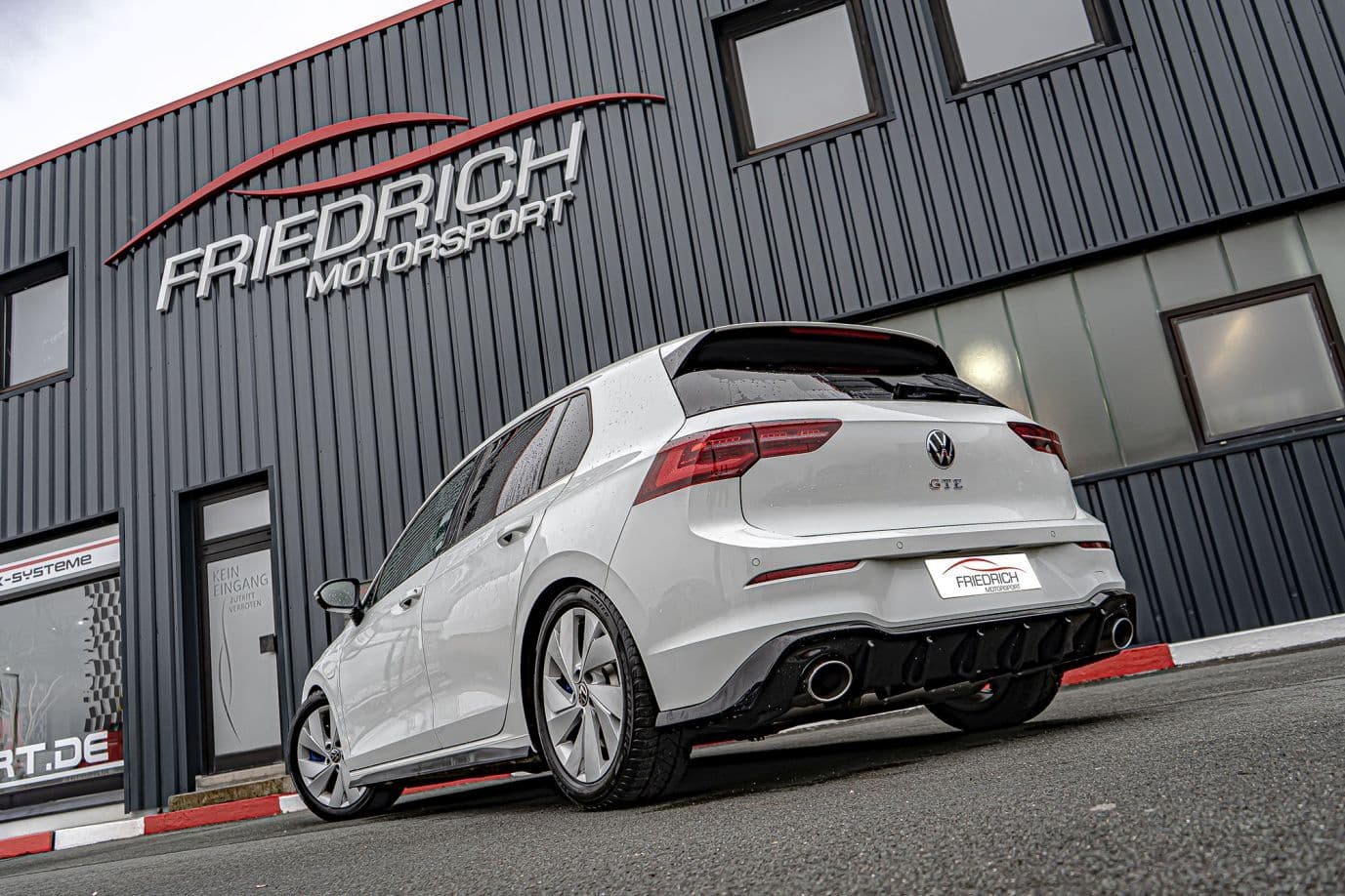 VW GOLF 8 GTE - RIEGER HECK ANSATZ DIFFUSOR – Bild 4