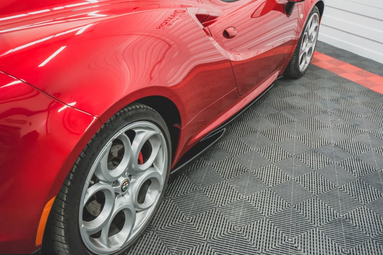 ALFA ROMEO 4C - MAXTON DESIGN SEITENSCHWELLER CUP LEISTEN – Bild 4