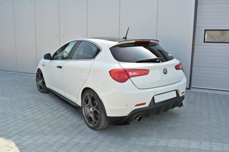 ALFA ROMEO GIULIETTA -04.2016 - MAXTON DESIGN HECK SPOILER DACHSPOILER LIPPE – Bild 3