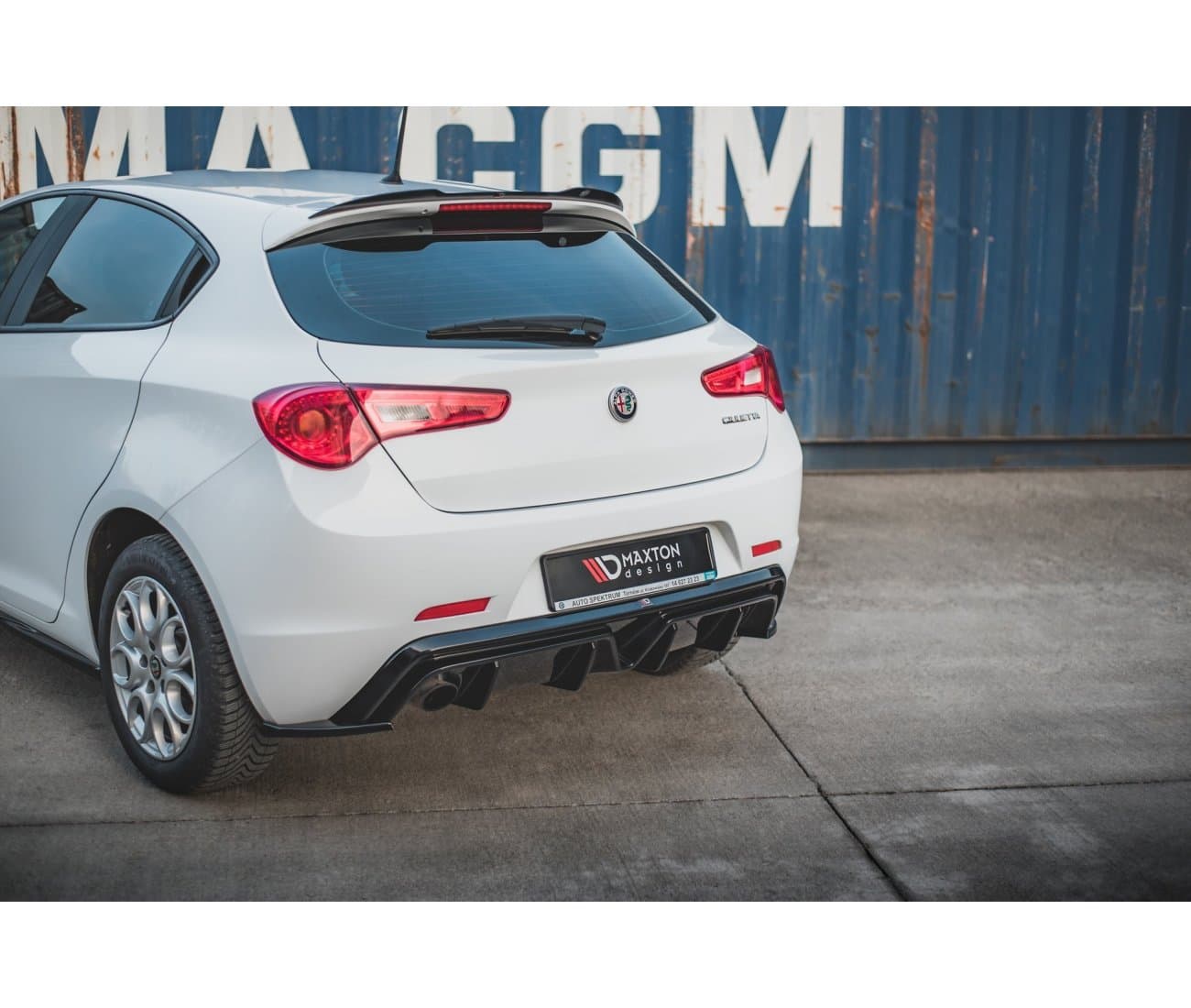 ALFA ROMEO GIULIETTA 05.2016+ - MAXTON DESIGN HECK SPOILER DACHSPOILER LIPPE – Bild 4