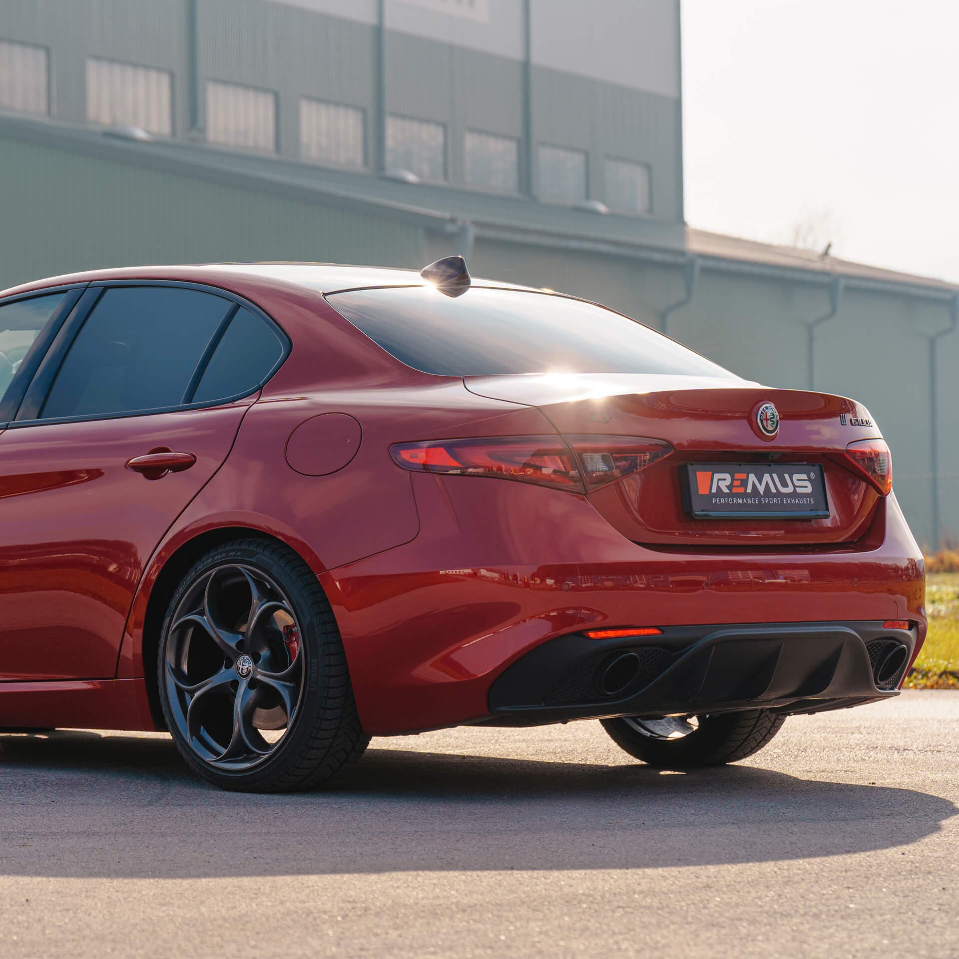 ALFA ROMEO GIULIA Q4 - REMUS DUPLEX SPORTAUSPUFF – Bild 3