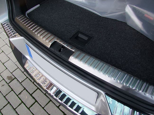 VW TIGUAN - LADEKANTENSCHUTZ – Bild 2
