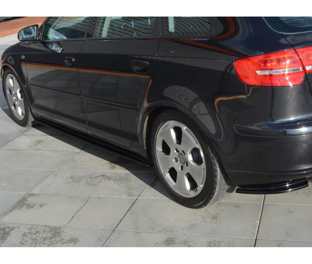 AUDI A3 - MAXTON DESIGN SEITENSCHWELLER ANSATZ – Bild 4