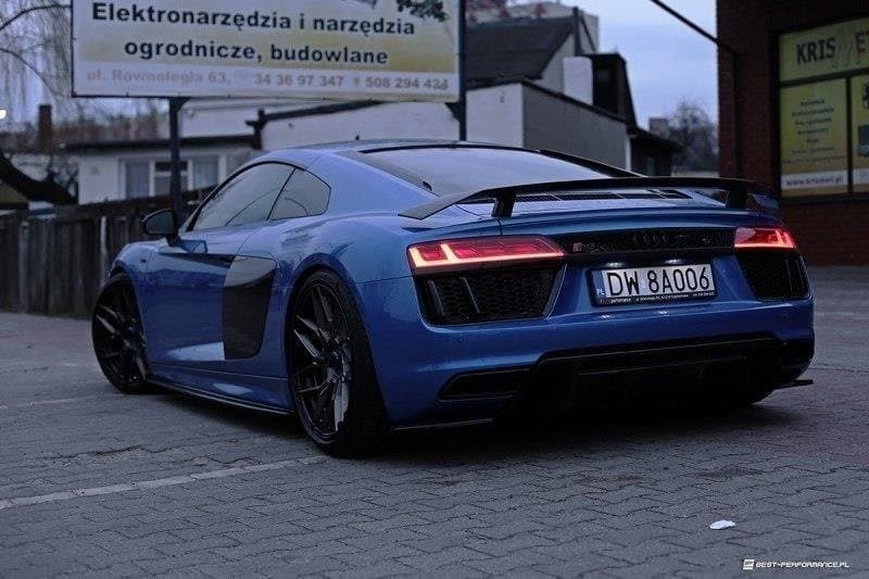 AUDI R8 - MAXTON DESIGN SEITENSCHWELLER ANSATZ CUP LEISTEN – Bild 3