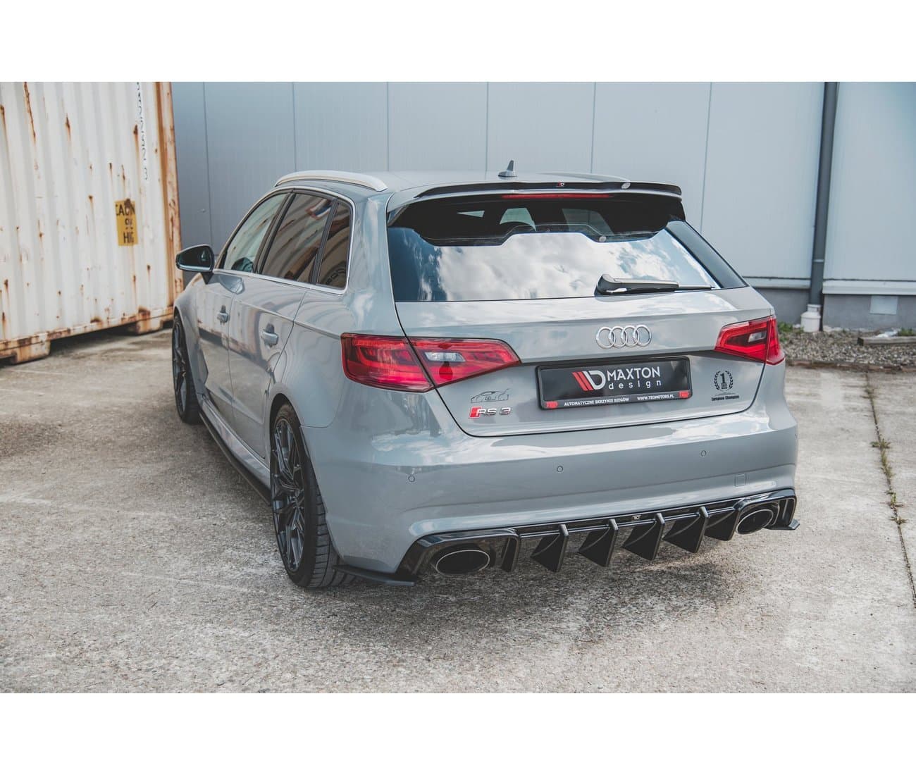 AUDI RS3 - MAXTON DESIGN HECK DIFFUSOR – Bild 2