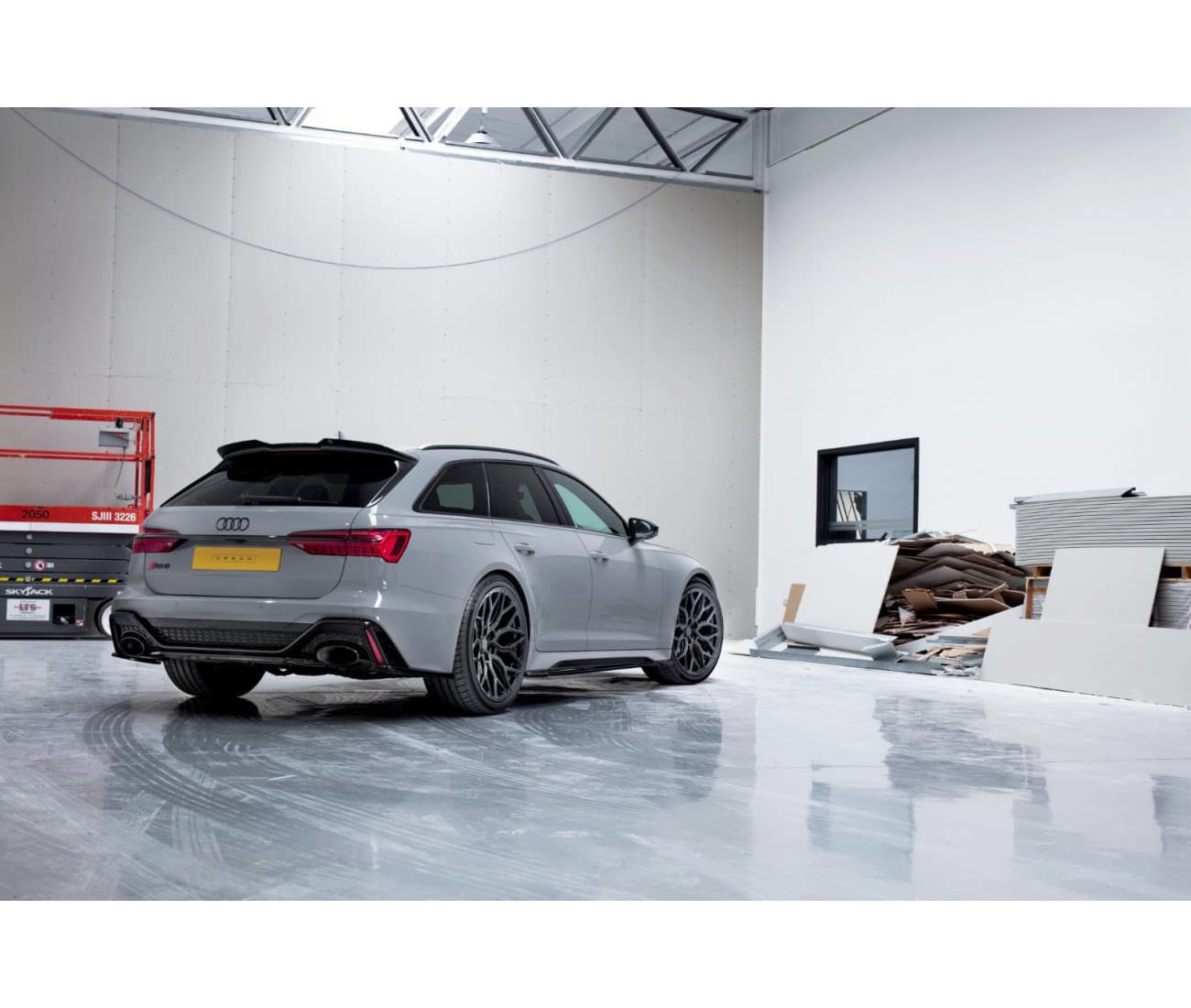 AUDI RS6 - MAXTON DESIGN DACHSPOILER LIPPE ABRISSKANTE V.2 – Bild 3