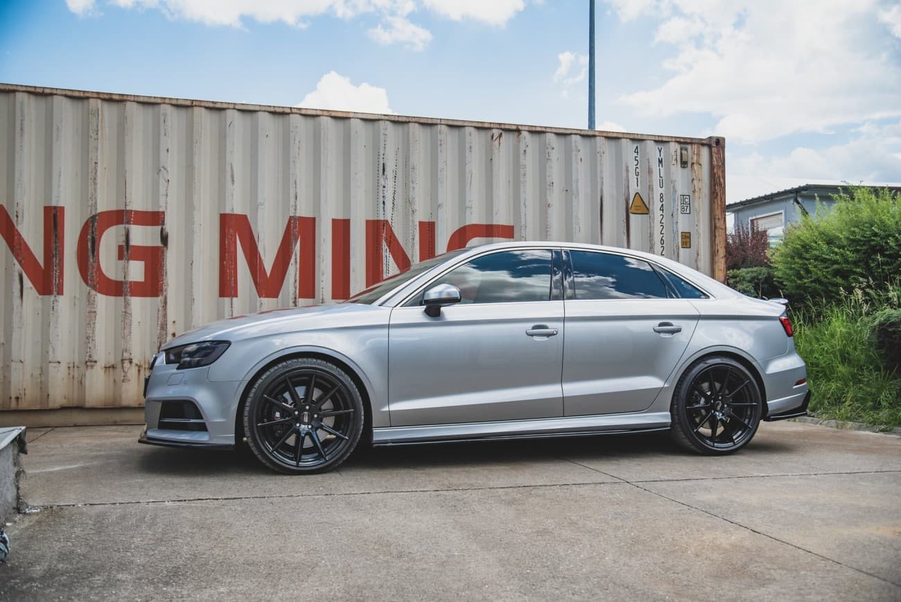 AUDI S3 FACELIFT - MAXTON DESIGN SEITENSCHWELLER ANSATZ – Bild 5