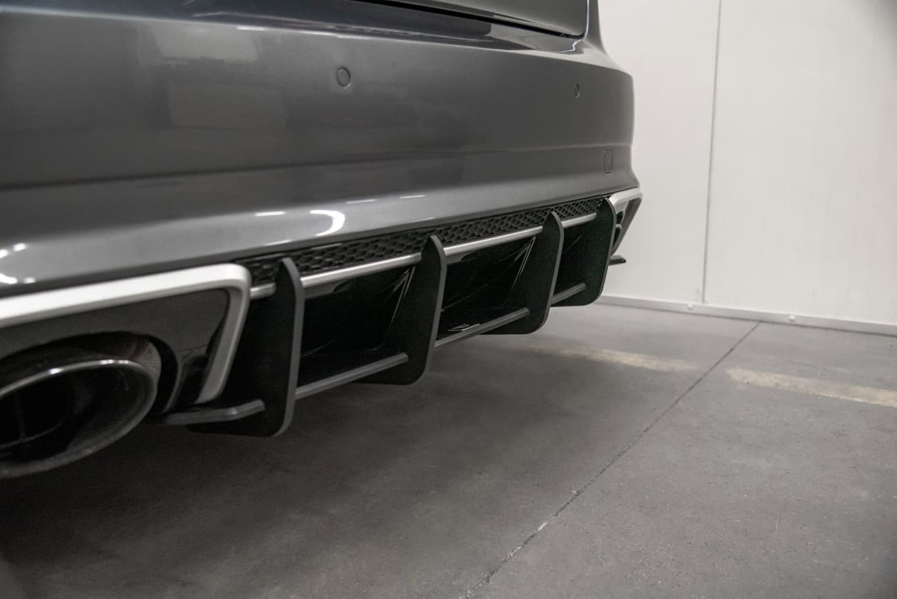 AUDI RS3 - MAXTON DESIGN RACING HECK DIFFUSOR ANSATZ ADD-ON – Bild 2