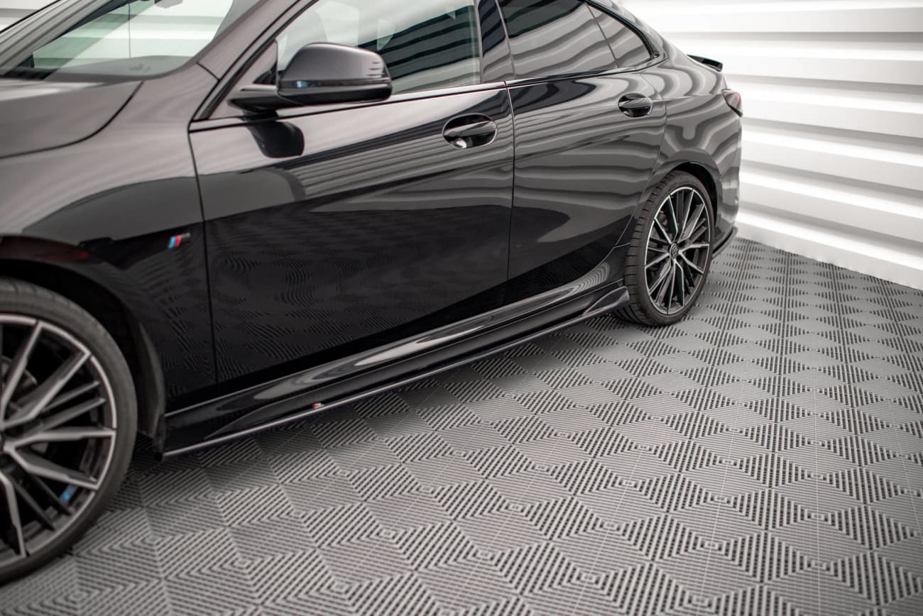 BMW M235i GRAN COUPE - MAXTON DESIGN SEITENSCHWELLER CUP LEISTEN V.2 – Bild 2
