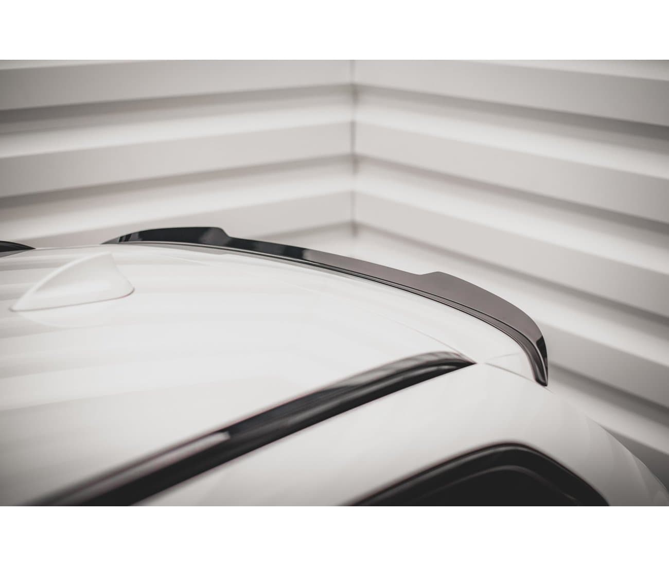 BMW M3 - MAXTON DESIGN DACHSPOILER LIPPE / ABRISSKANTE – Bild 2