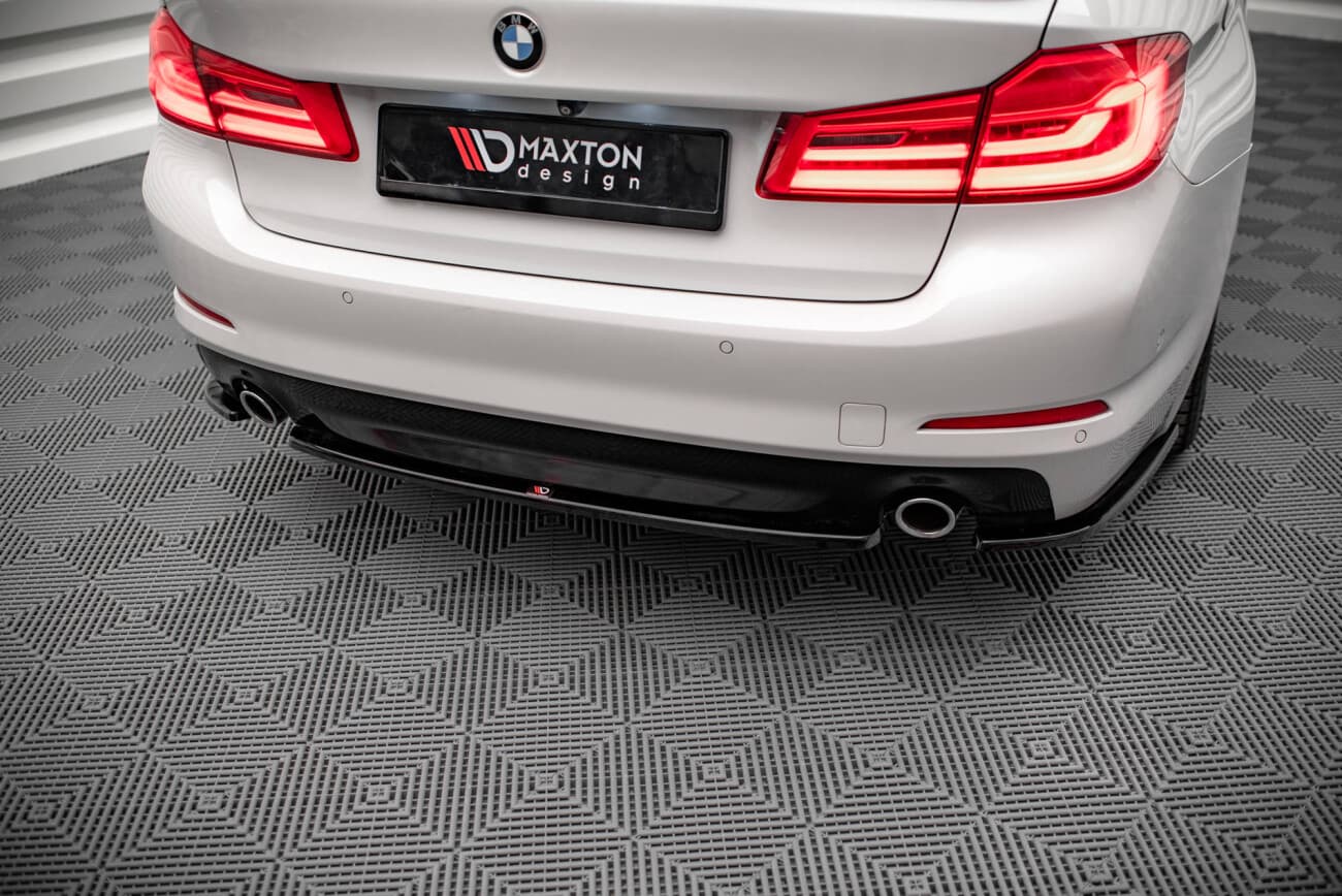 BMW G30 - MAXTON DESIGN MITTLERE HECK ANSATZ DIFFUSOR – Bild 3