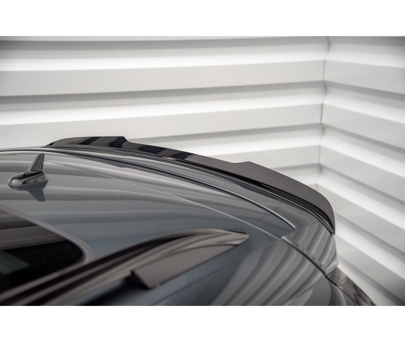 SEAT ATECA CUPRA - MAXTON DESIGN DACHSPOILER LIPPE ABRISSKANTE – Bild 4