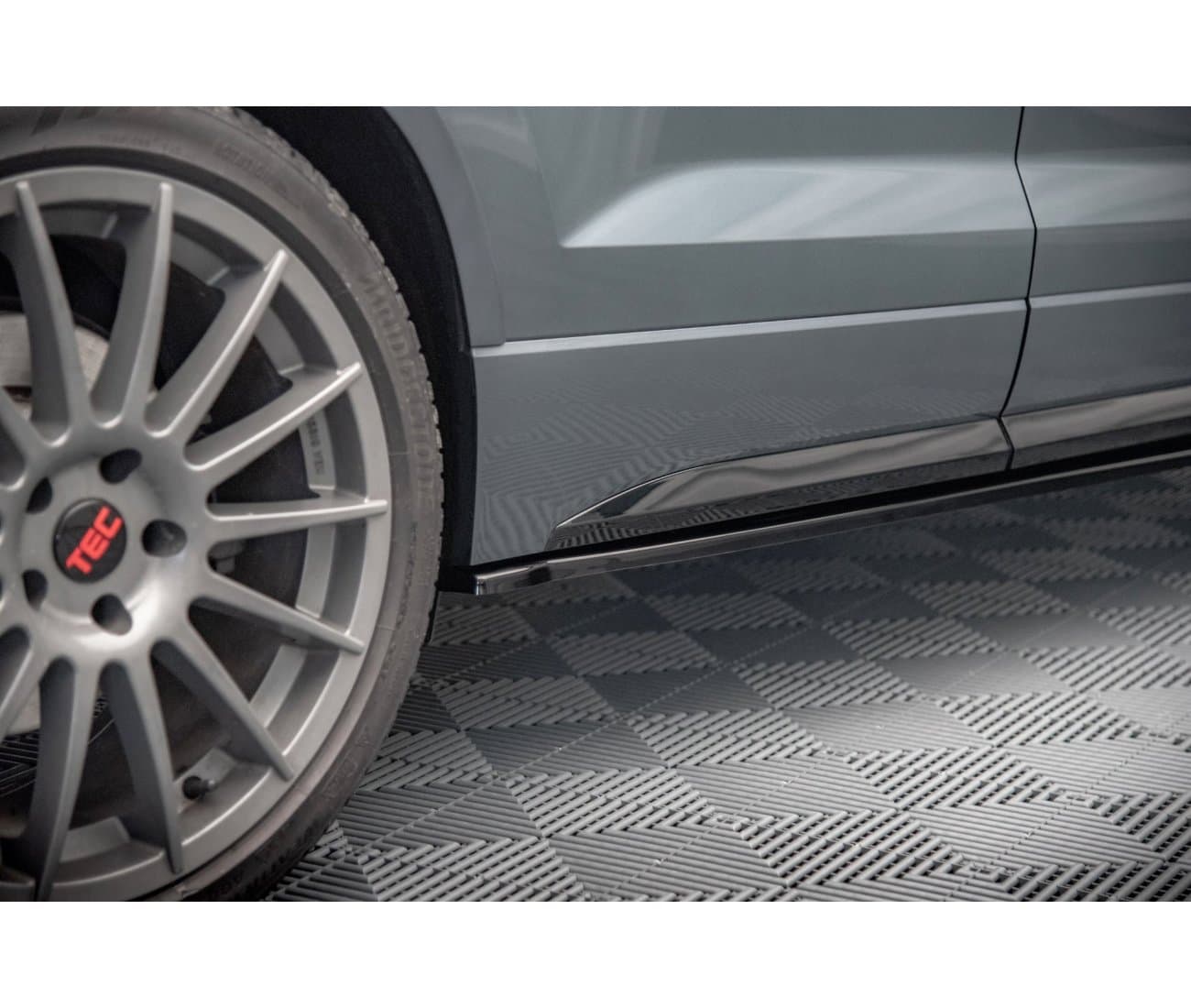SEAT ATECA CUPRA - MAXTON DESIGN SEITENSCHWELLER ANSATZ – Bild 5