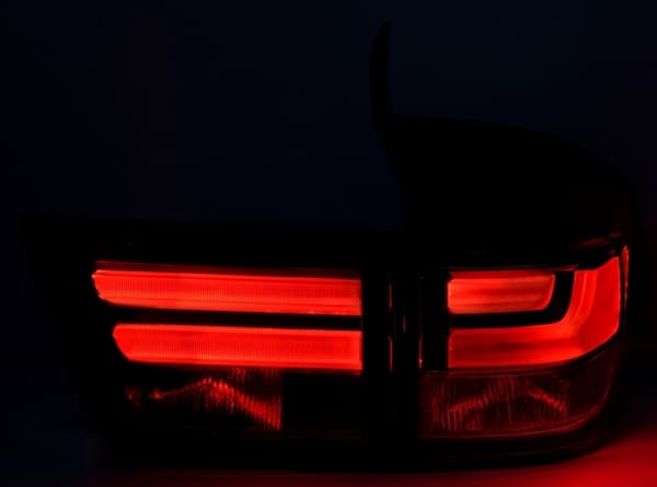 BMW X5 - LED LIGHTBAR RÜCKLEUCHTEN LCI OPTIK – Bild 3