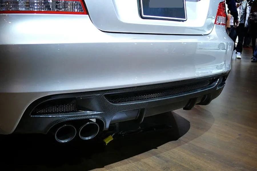BMW E82 COUPE - JC CARBON HECK DIFFUSOR M-PAKET – Bild 5