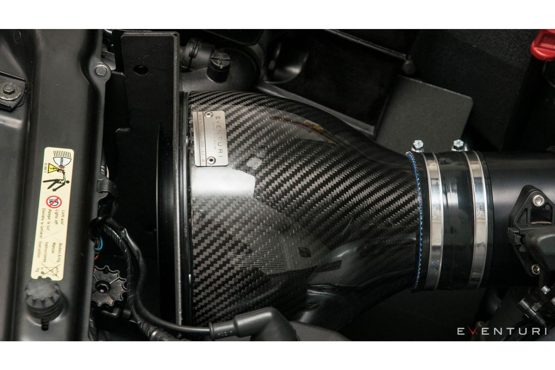 BMW M3 COUPE (252kW) - EVENTURI CARBON LUFT ANSAUGSYSTEM – Bild 4