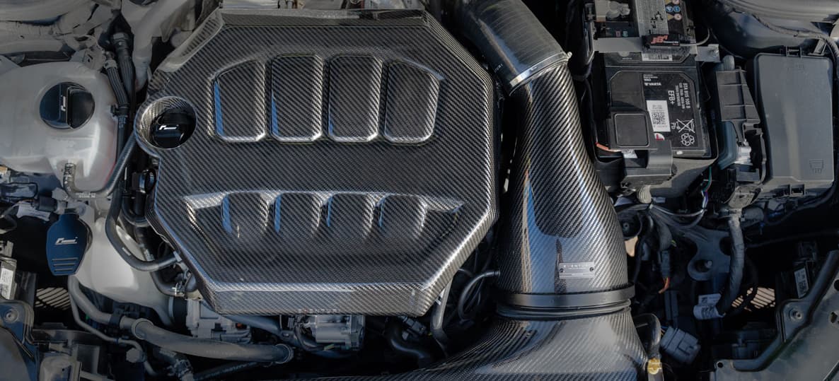 VW GOLF 8 R - EVENTURI CARBON MOTORABDECKUNG EVE-EA8884-CF-ENG – Bild 2