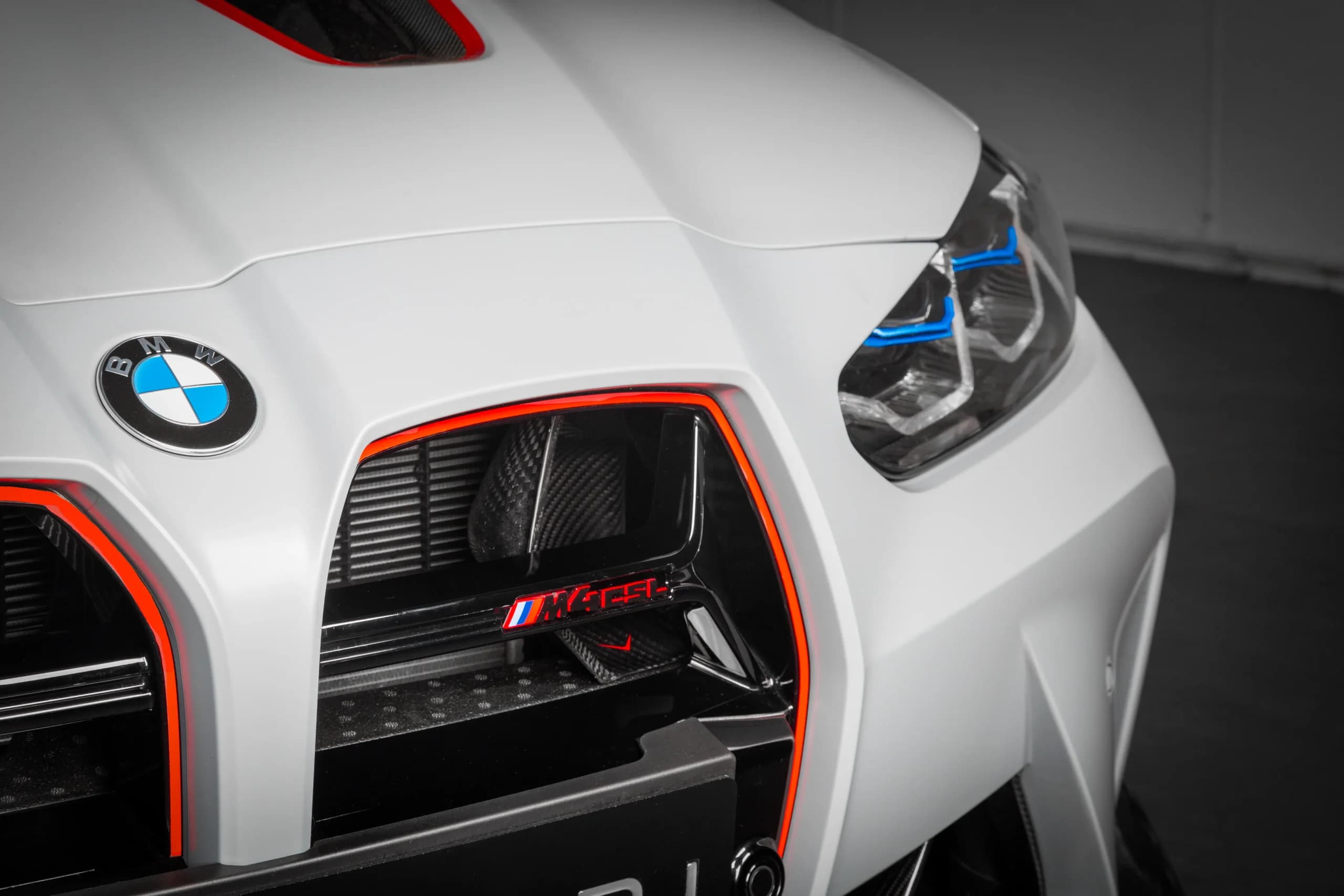 BMW M3 & COMPETITION - EVENTURI CARBON SCOOPS SCHWARZ MATT FINISH – Bild 4