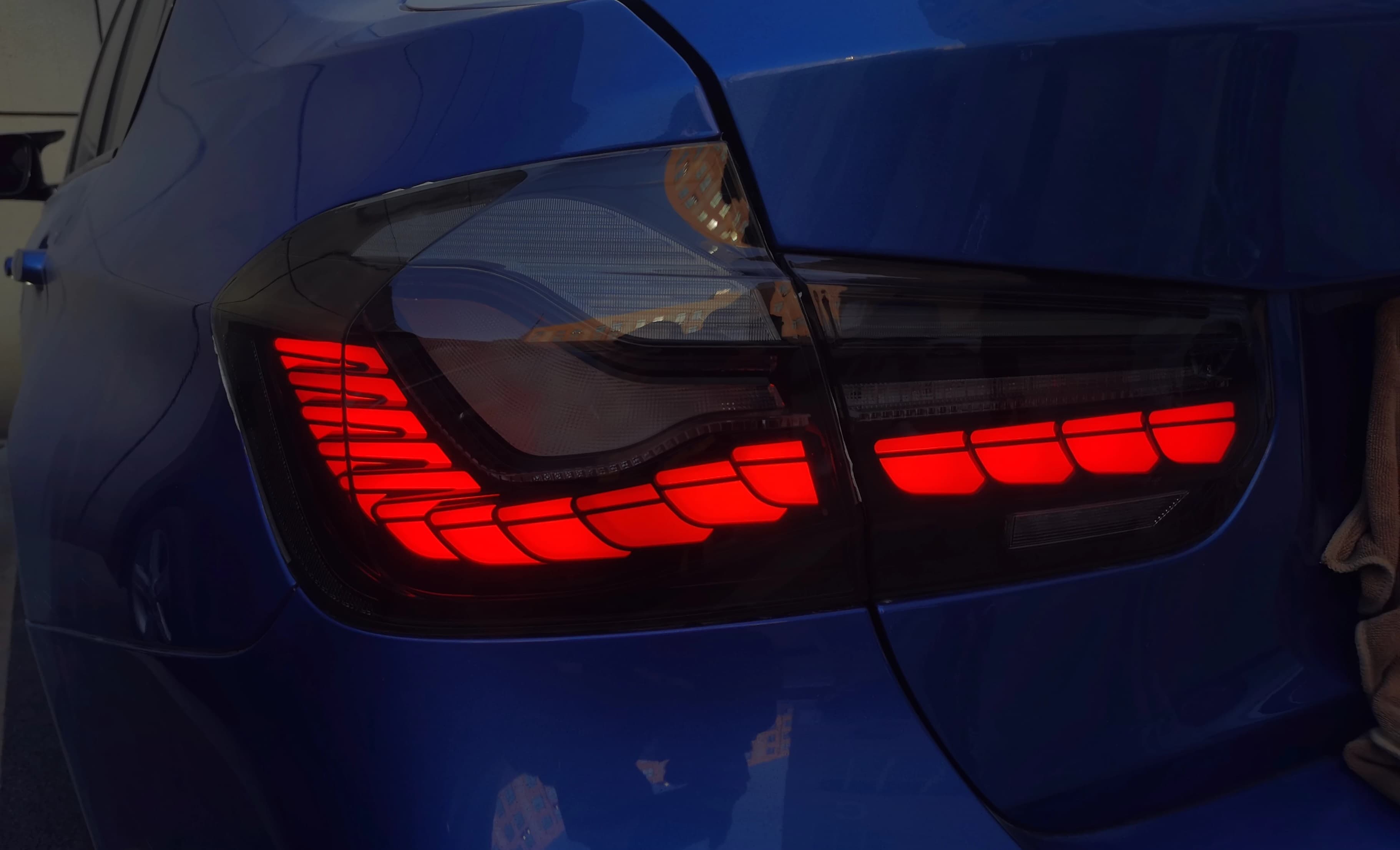 BMW M3 - OLED LIGHTBAR RÜCKLEUCHTEN (DYNAMIC) – Bild 4