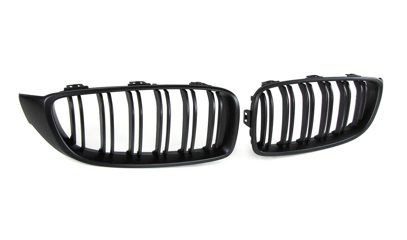 BMW M4 - SPORTGRILL MATT M PERFORMANCE OPTIK