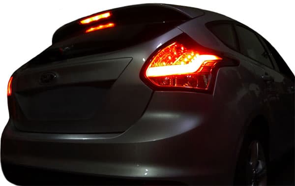 FORD FOCUS - LED LIGHTBAR RÜCKLEUCHTEN (SMOKE) – Bild 3