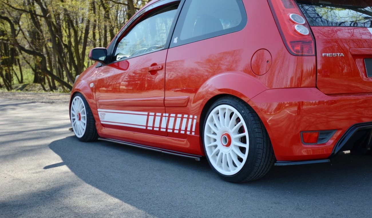 FORD FIESTA ST - MAXTON DESIGN SEITENSCHWELLER ANSATZ RACING – Bild 2
