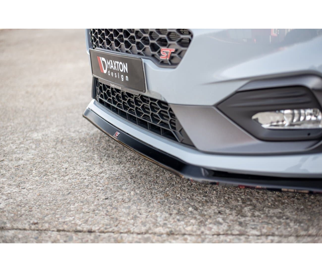 FORD FIESTA ST-LINE - MAXTON DESIGN FRONTSPOILER LIPPE V.5 – Bild 3