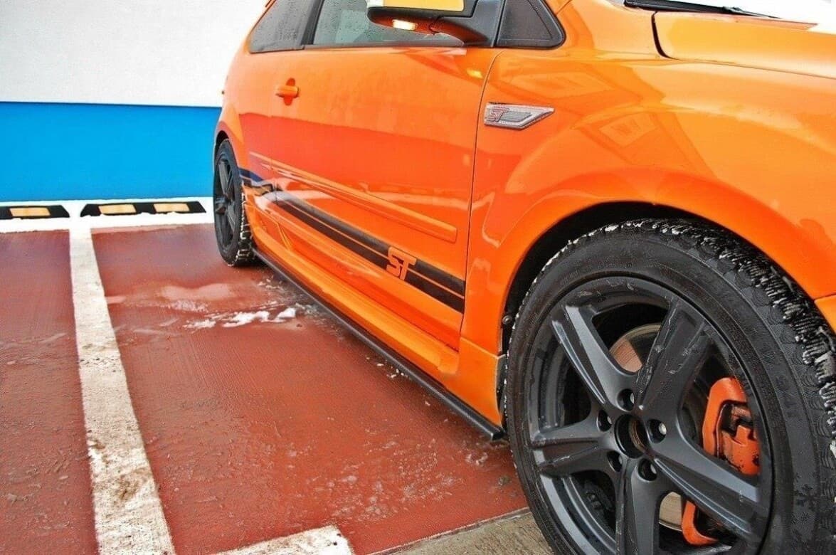 FORD FOCUS ST - MAXTON DESIGN SEITENSCHWELLER CUP LEISTEN – Bild 2