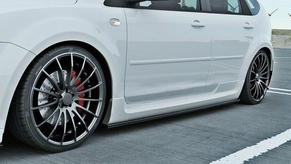 FORD FOCUS ST - MAXTON DESIGN SEITENSCHWELLER CUP LEISTEN – Bild 4