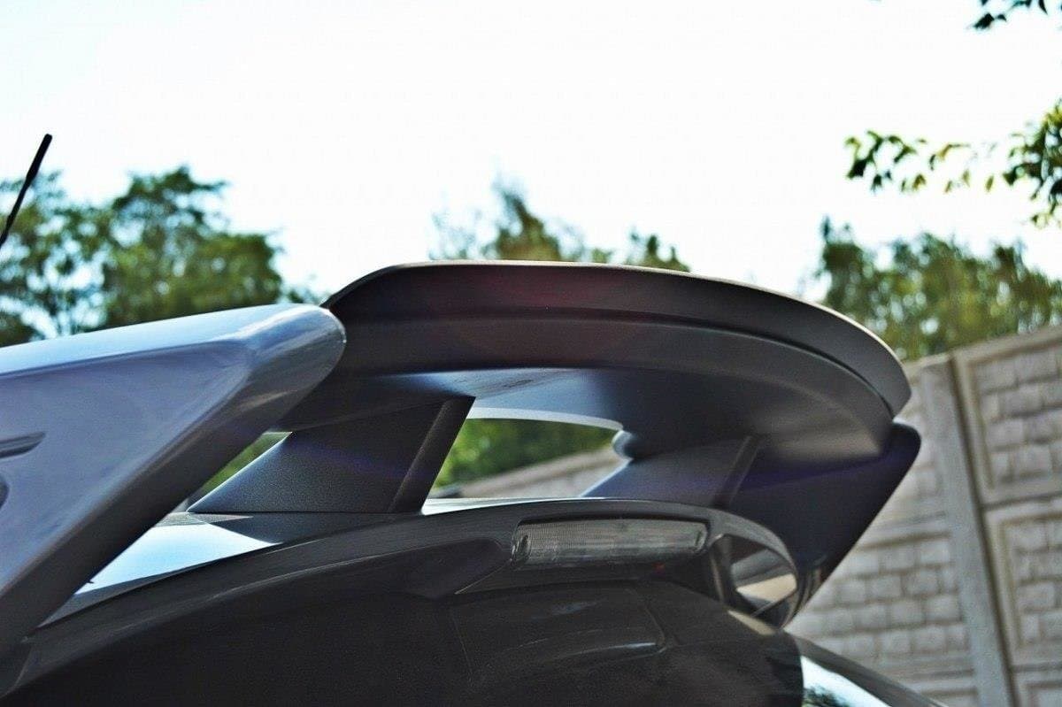FORD FOCUS RS - MAXTON DESIGN DACHSPOILER LIPPE ABRISSKANTE – Bild 3