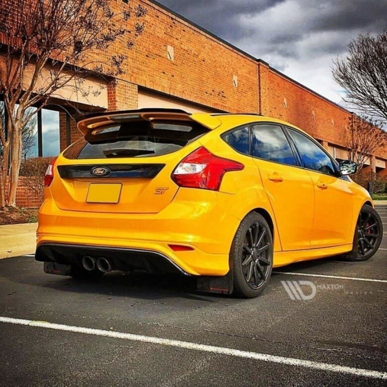 FORD FOCUS ST - MAXTON DESIGN HECK ANSATZ DIFFUSOR RS OPTIK – Bild 2