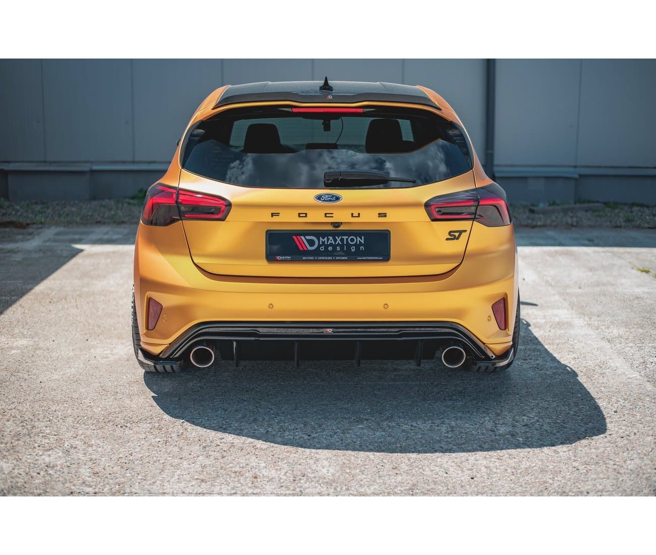 FORD FOCUS ST - MAXTON DESIGN HECK DIFFUSOR – Bild 4