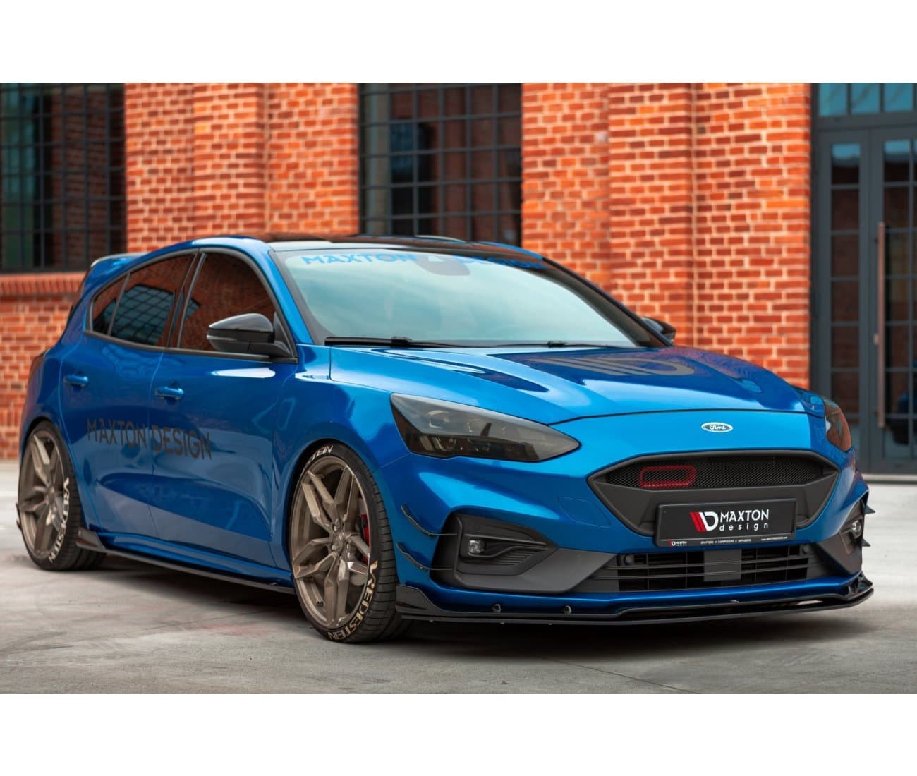 FORD FOCUS ST-LINE - MAXTON DESIGN SEITENSCHWELLER ANSATZ CUP LEISTEN – Bild 2
