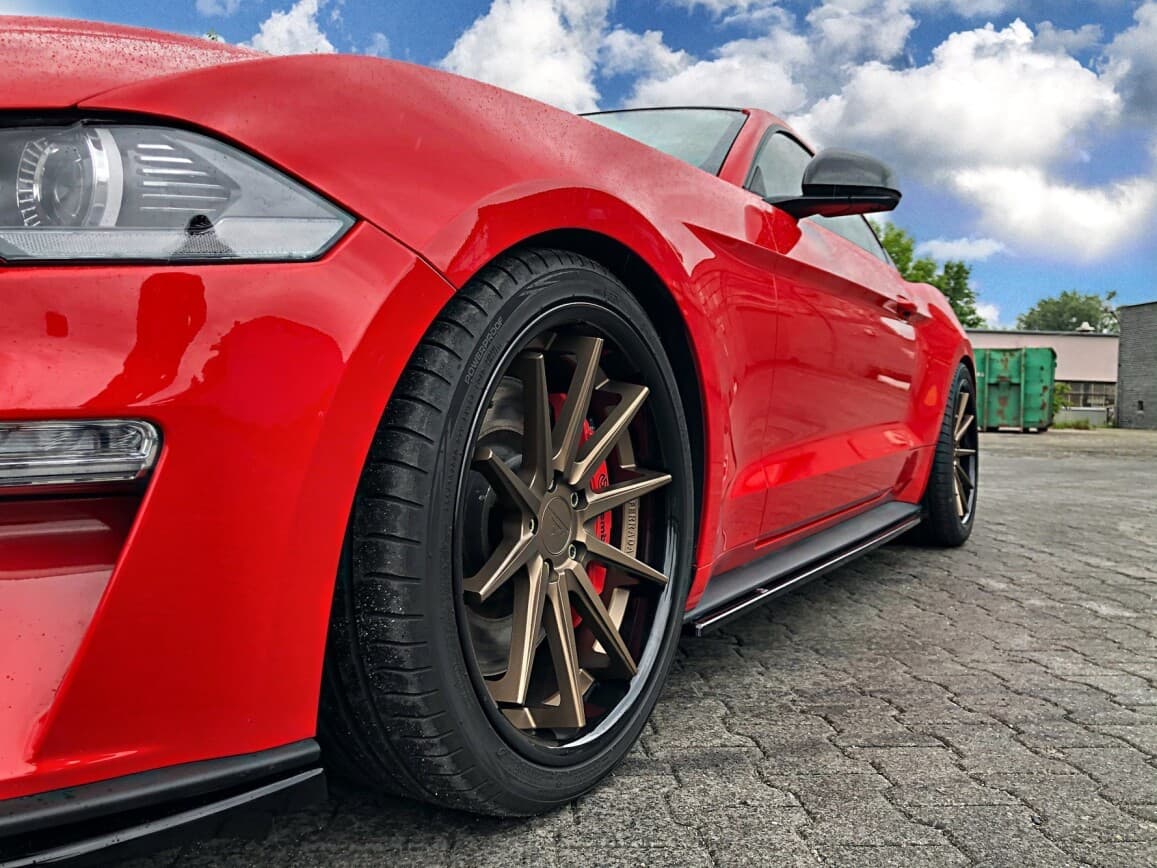 FORD MUSTANG 6 - MAXTON DESIGN SEITENSCHWELLER CUP LEISTEN – Bild 2