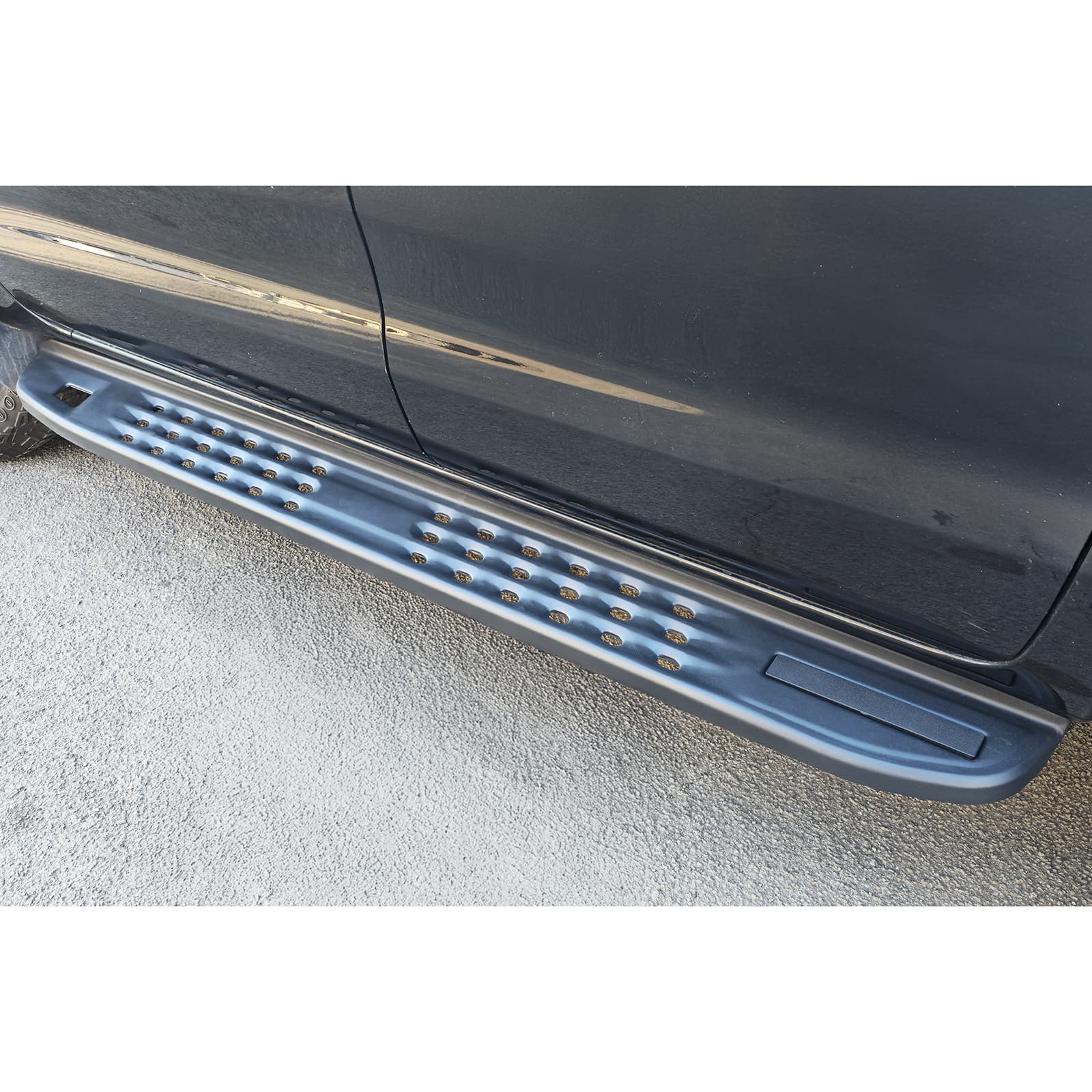 FORD RANGER T6 T7 T8 - TRITTBRETTER SCHWELLER SPORT OPTIK V.1 – Bild 5