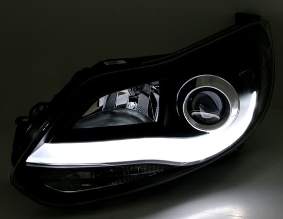 FORD FOCUS - LED SCHEINWERFER – Bild 3