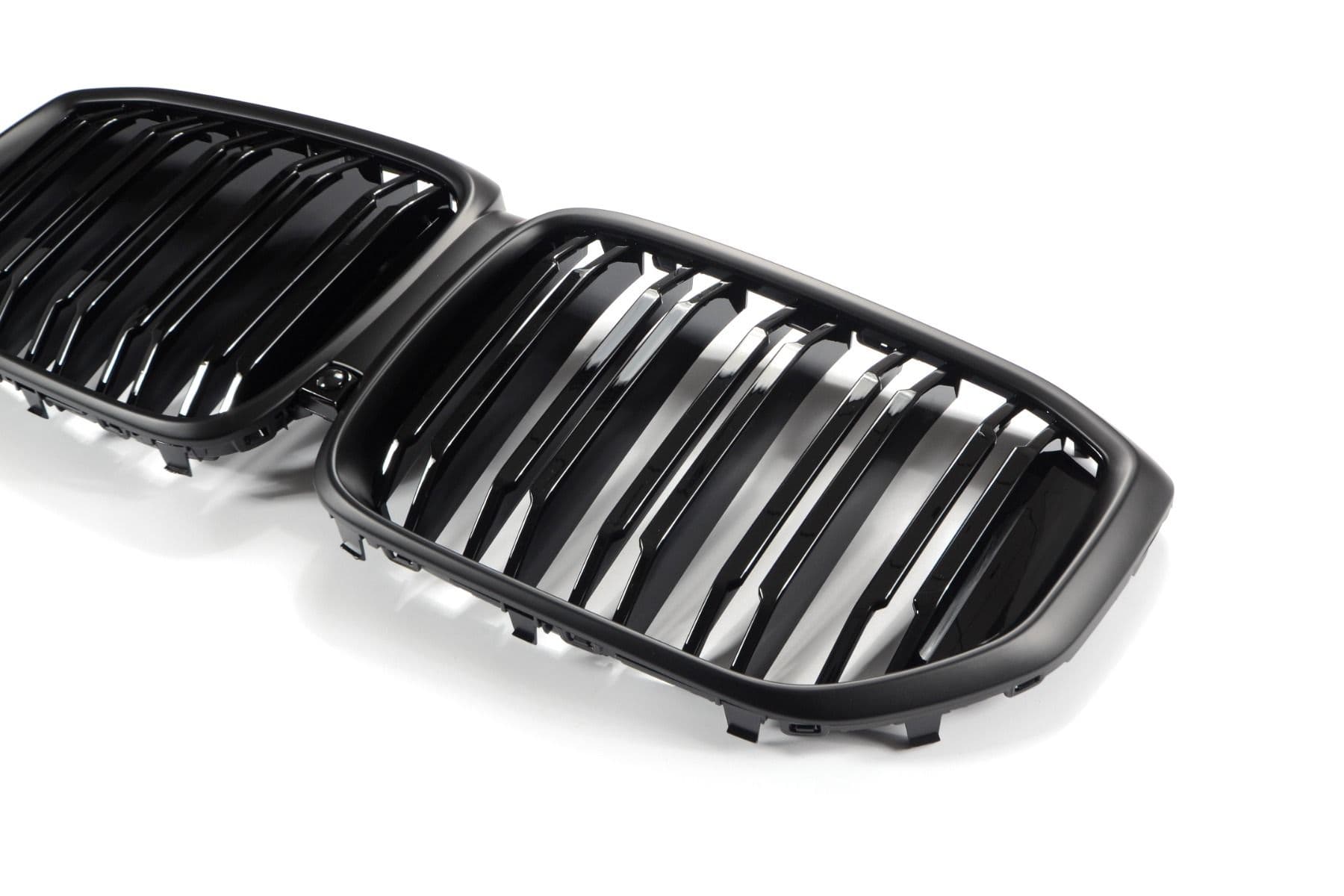 BMW X5 2023+ - SPORTGRILL SPORT M PERFORMANCE OPTIK V.4 – Bild 3