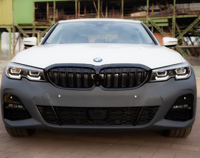 BMW G20 - FRONT STOSSSTANGE M-PAKET OPTIK – Bild 2