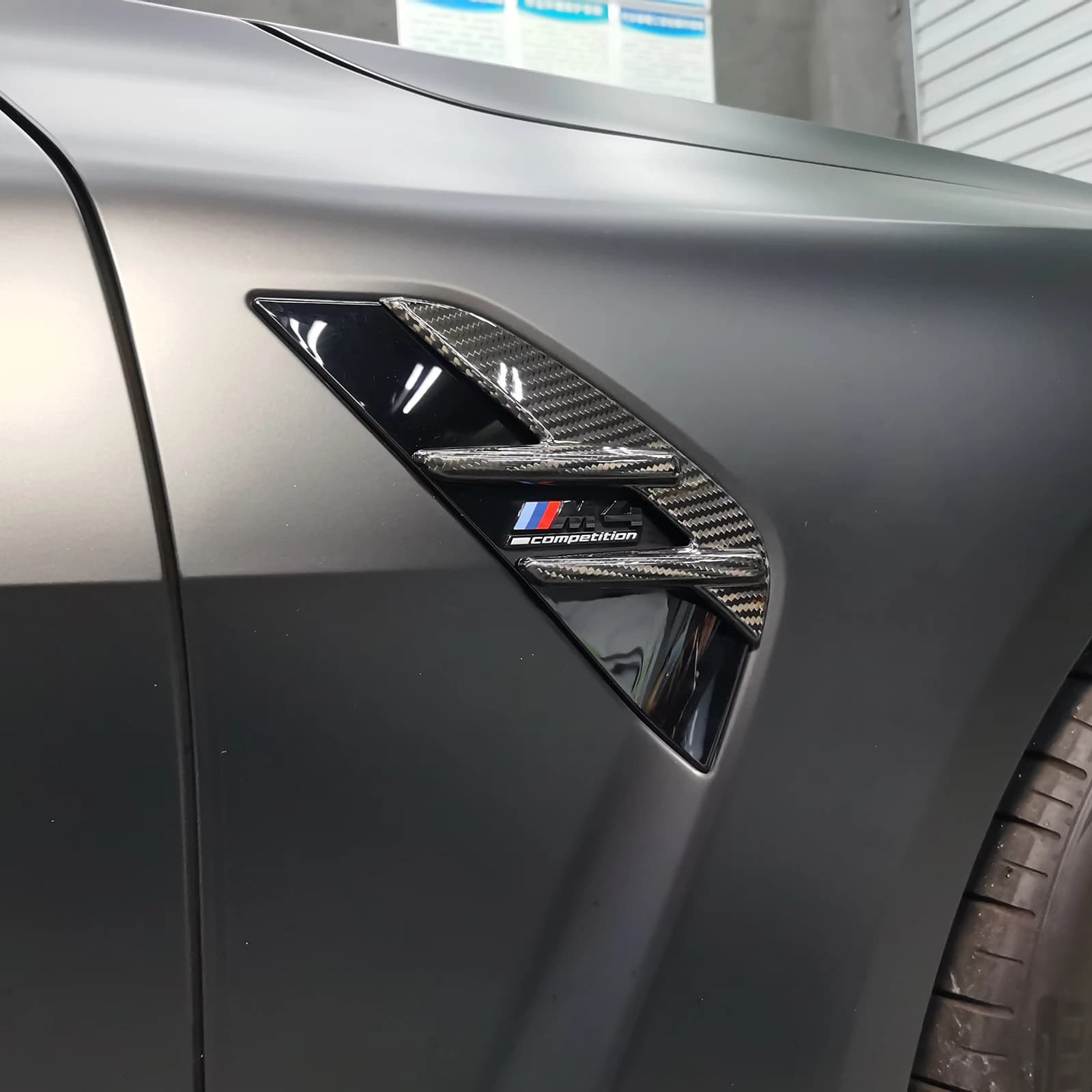 BMW M4 - CARBONSS CARBON KOTFLÜGEL SEITEN COVER ABDECKUNG VENT COVER – Bild 2