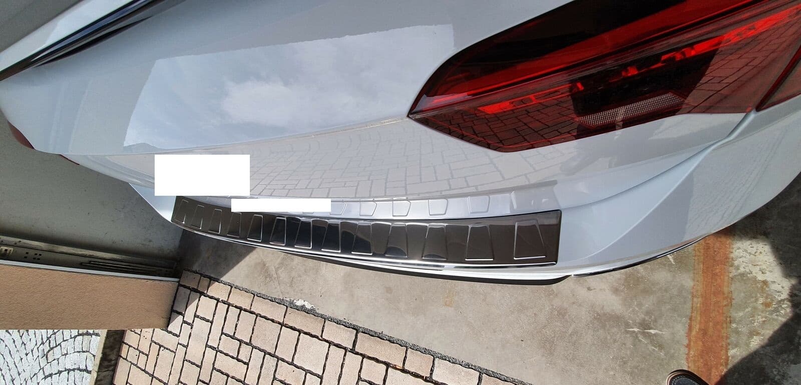 VW T-ROC - LADEKANTENSCHUTZ – Bild 5