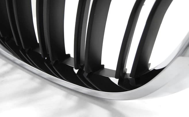 BMW M3 - SPORTGRILL M PERFORMANCE OPTIK – Bild 2