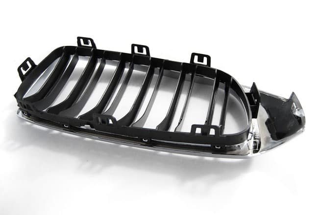 BMW M3 - SPORTGRILL M PERFORMANCE OPTIK – Bild 4
