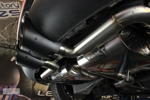 VW GOLF 5 - AUSPUFF ANLAGE AB KAT R32 OPTIK – Bild 2