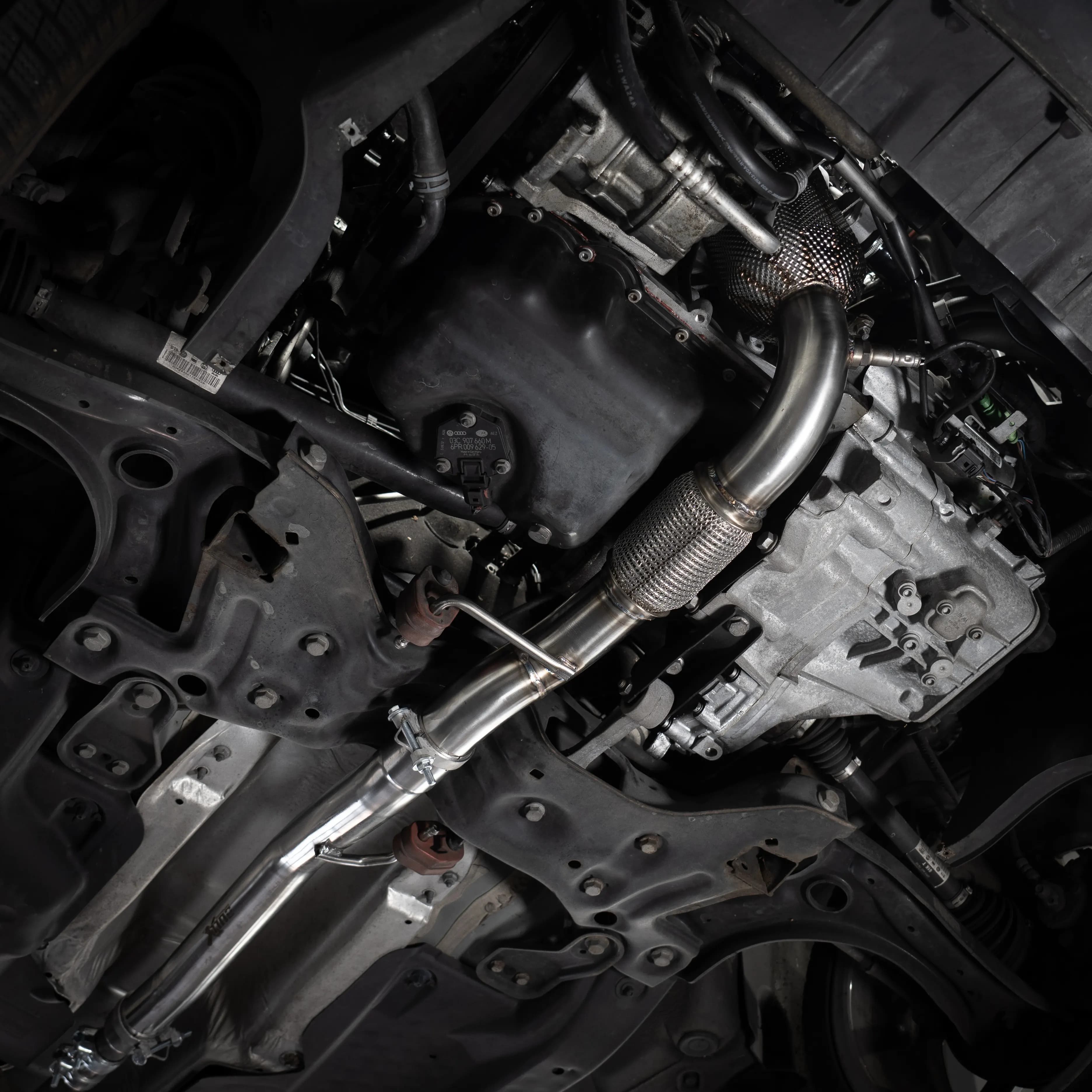 SKODA RAPID SPACEBACK - BULL-X DOWNPIPE MIT 200 ZELLEN HJS SPORT-KATALYSATOR – Bild 5