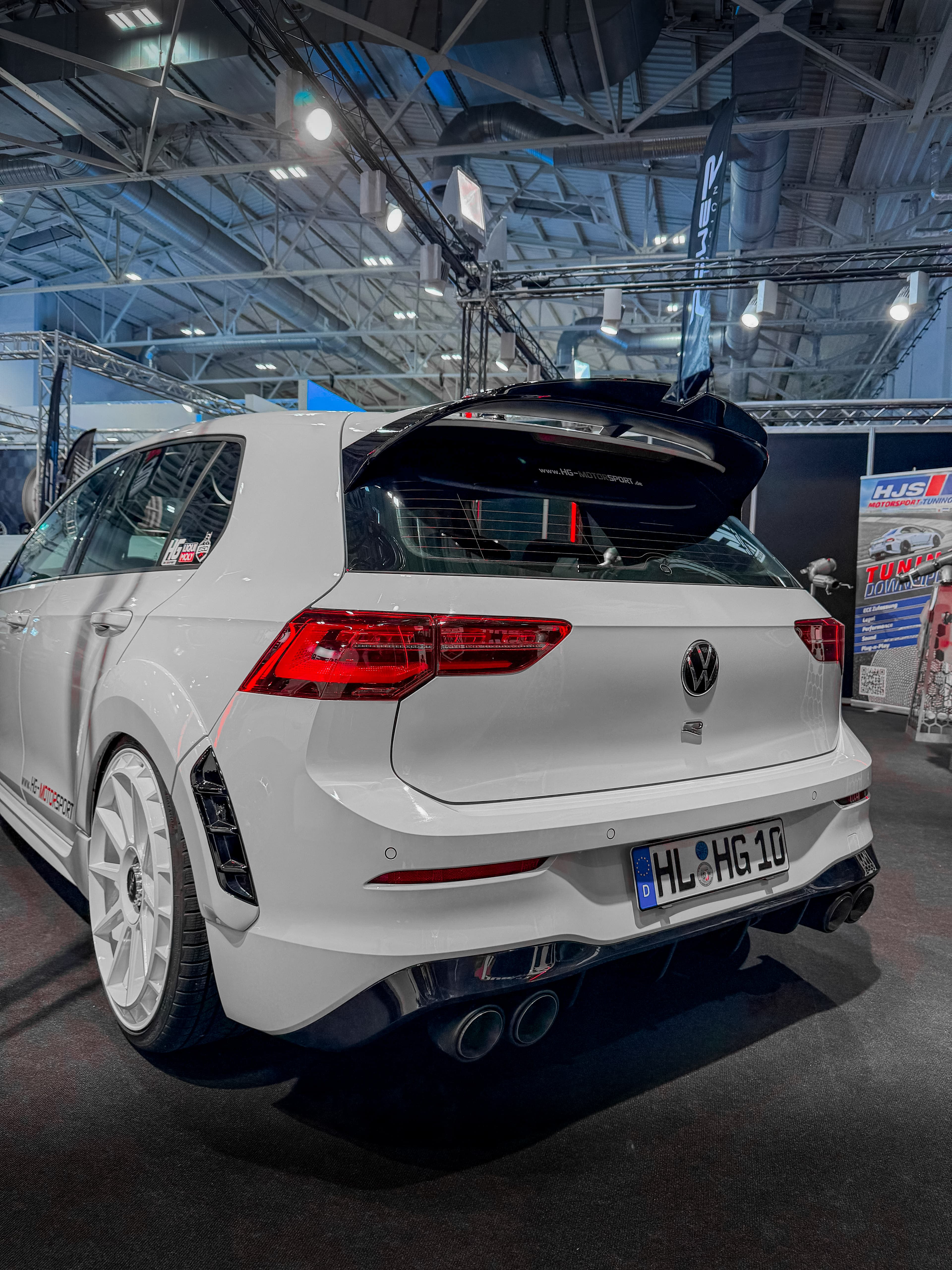 VW GOLF 8 GTI - HG-MOTORSPORT DACHSPOILER LIPPE ANSATZ – Bild 4