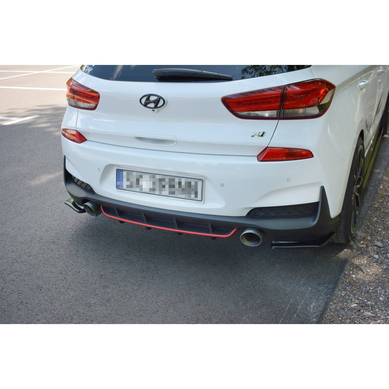 HYUNDAI I30 N - MAXTON DESIGN HECK DIFFUSOR ANSATZ – Bild 3
