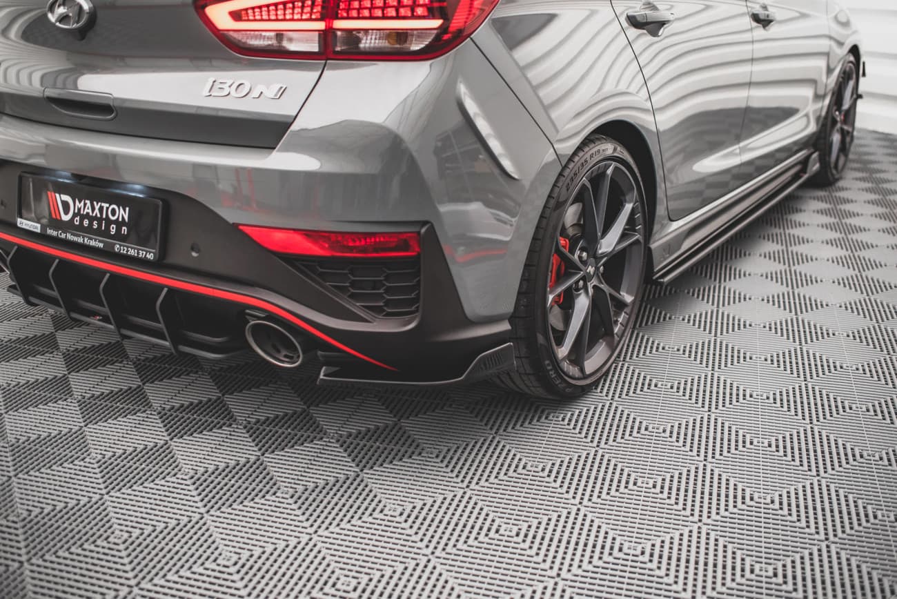 HYUNDAI I30 N FACELIFT - MAXTON DESIGN HECK FLAPS DIFFUSOR ANSATZ V.3 – Bild 3